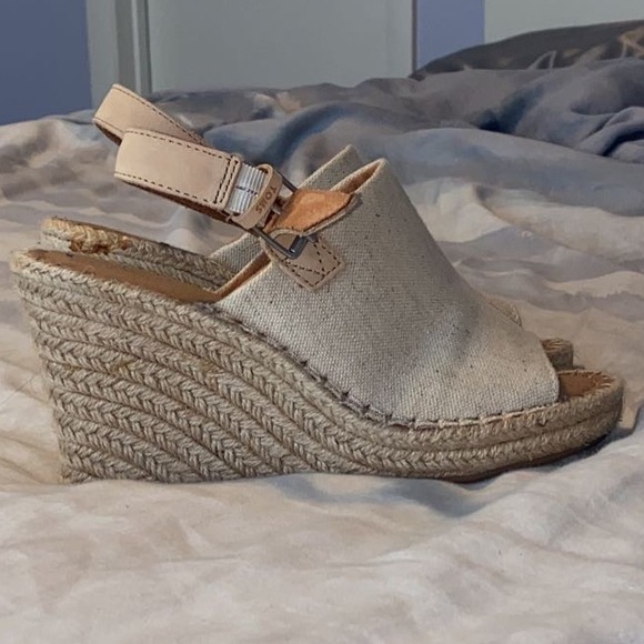 TOMS Wedge Heels Size 6.5 Womens - Picture 1 of 4